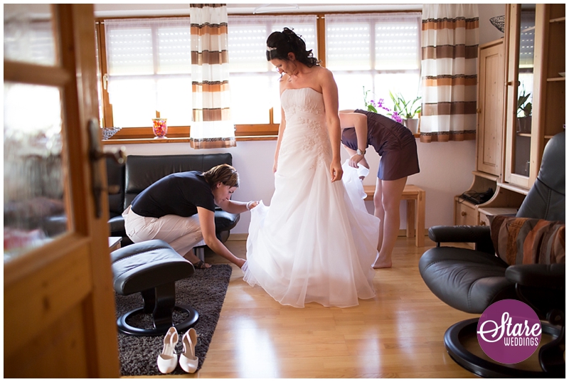 Getting Ready-101_stareweddings